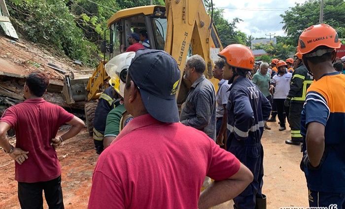 மாவனெல்ல கோவில் கந்த பகுதியில் மண்சரிவு